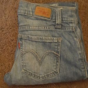 Levi jeans